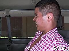 let's talk about this sexy homosexual encounter 😍