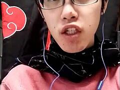 Japanese Asian Gays Exchange Steamy Messages