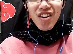 Japanese Asian Gays Exchange Steamy Messages