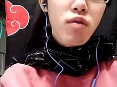 Japanese Asian Gays Exchange Steamy Messages