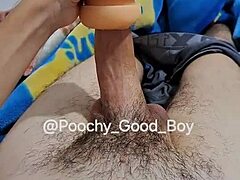 twink activo unloads massive cumshot on pasivo