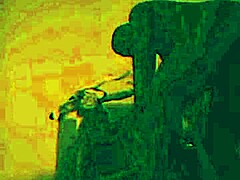 ¡Me corro saliendo del armario por el orgullo, compartiendo mis folladas gays online!