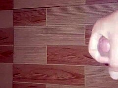 Man, I'm so horny, just gotta jerk off