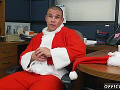 straight man tries naked black ass play