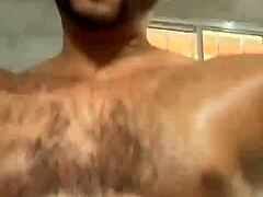 Man, when the bottom starts recordin’, I just gotta pound ‘em hard