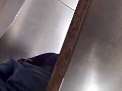 Spying on amateur anal at the airport