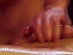 Touching Yourself Turns Sexy in Amateur Anal Tutorial