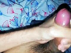 Pedrodiaz46 masturbates intensely