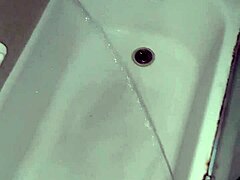 i uh tried pissin in the tub wearin stockings by the pool felt weird