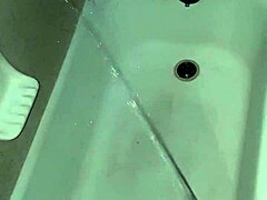 i uh tried pissin in the tub wearin stockings by the pool felt weird