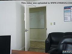 Straight black bosses get happy blowjobs 😈🍆💦