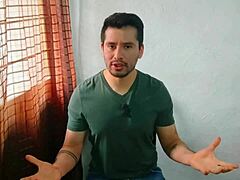 Young Bisexual's 20cm Cock Pounded By Mature Builder!!