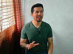 Young Bisexual's 20cm Cock Pounded By Mature Builder!!