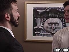 Virgin twink grabs 8-inch cock for his first bareback anal ride