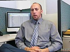 dude fucking gay sex doll... sucking meatpipe naked 3some! 🍆💦👅