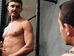 fit guys fuck bareback in the gym
