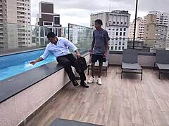 yuri gaucho puto seduziu o corretor de imoveis e entrou na pica grossa sexo gay interracial