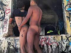 Moradores fuck in abandoned church