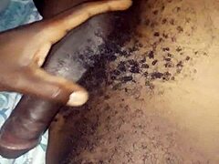 Pelajar Kenya, Ada Batang BBC Besar Siap Untuk Aksi, Nak Tengok?