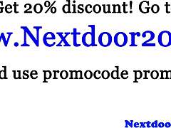运动健身猛男用力撸动巨大鸡巴