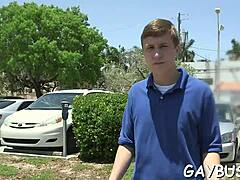 Celovečerný gay porno film s intenzívnymi scénami