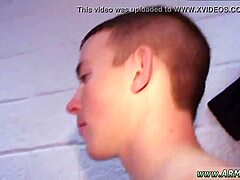 Gej sperma curi na mene posle intenzivnog treninga