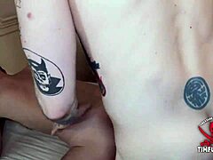 Človek, ta flip flop jeba je bila intenzivna!