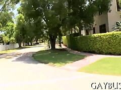 Pernah Coba Aksi Oral Homo Ganas dengan Twist Panas?