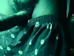 Bocah 18+ umur ini liar di cam malam, bang keras di setiap lubang.