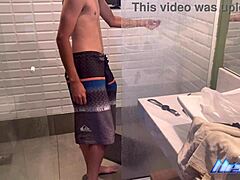 Nuori brasilialainen novinho jättää minut kipeäksi intensiivisen toiminnan jälkeen