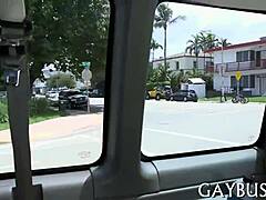 बड़ा जॉक गे एक्शन में पागल हो जाता है