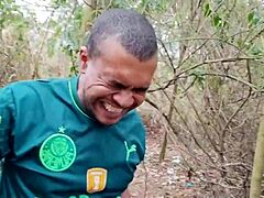 ロルドスたちが森でワイルドなゲイセックスをゴストーソに！