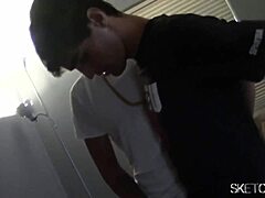 Superpartygangbang got me fucked in wild group action