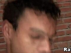 gay情侣激烈屁眼狂干看傻眼