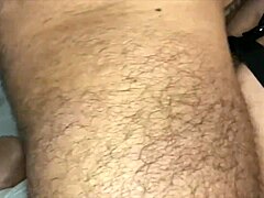 Amatérska gej creampie kompilácia s horúcimi zábermi zadkov