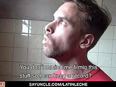 Latinleche - Latynoski remontownik ssie kutasa za dodatkowe pieniądze!