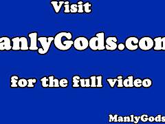 健壮同志猛男在沙发上猛烈抽插