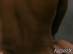 Θέλεις να μπεις στην hardcore αναλ τριάδα μας με αρσενικούς;