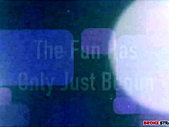 哟，看里奇裸操强尼的生肏动作！