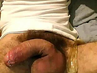Gay amateur's chastity restraint experience