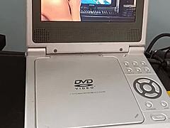 Min episka onani och sprut till gammal VHS-porr