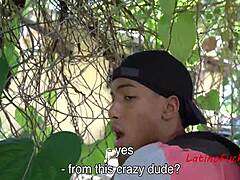 หนุ่มลาตินอายุ 18+ หิวควยเย็ดเพื่อเงิน เซ็กส์กลางแจ้งร้อนแรงสุด!