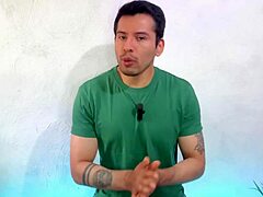 Tränaren fick knullad av ung 18+ stud på gymmet, jävligt het story