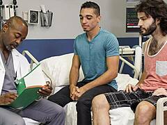 Wow! Doktorská prohlídka se změní ve divokou akci s kunda