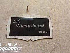 تريد رؤية هذا الشاب 18+ يصبح مجنوناً معي بعد المدرسة؟