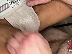 เขาเย็ดก้นแน่นแบบนี้ไม่มีใครเทียบได้ 😈