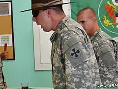Uh, gay porn fotballvideoer fikk meg til å rope ja drill sergeant ute med army hunker! Vi knuller hardt i en vill tretur gruppe.