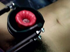 야, 이 자동 자위기 너무 좋아… 미친 오르가즘!