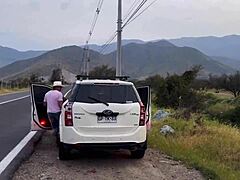 Manuelkeny viser muskuløs udendørs action i USA