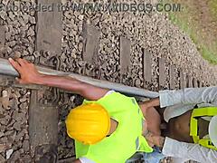 Pracovníci šukajú šéfa na obed! 😈